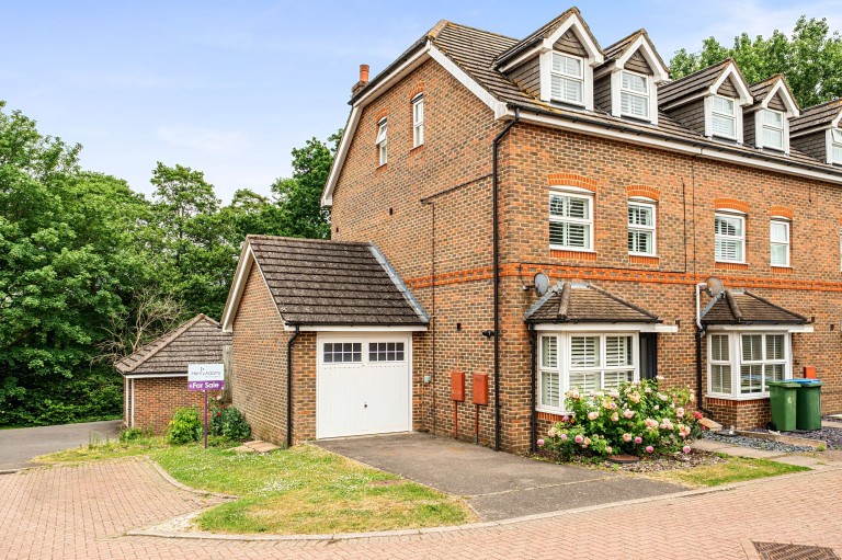 Images for Crowhurst Crescent, Storrington, RH20