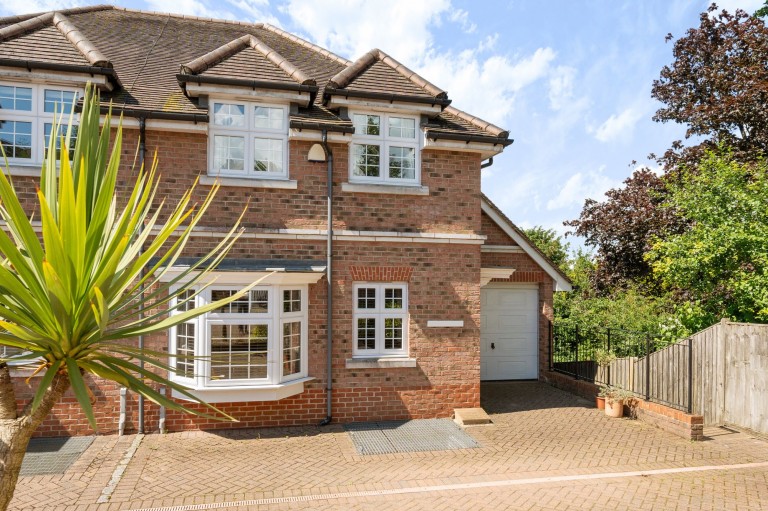 Images for Mill Lane, Storrington, RH20