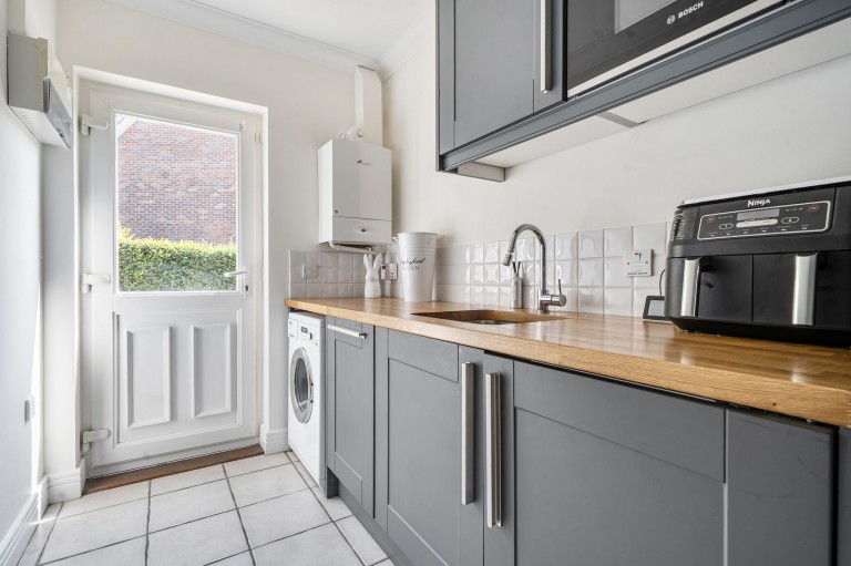 Images for Hurst Park, Midhurst, GU29