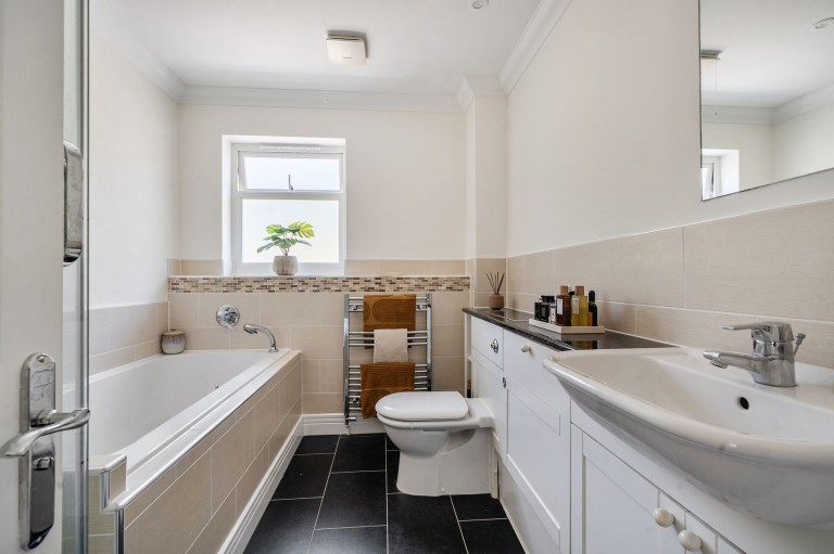 Images for Hurst Park, Midhurst, GU29