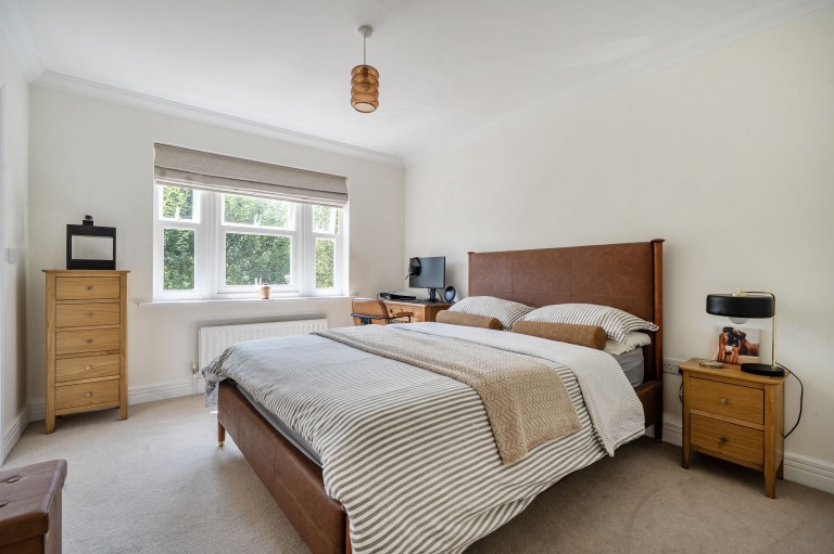 Images for Hurst Park, Midhurst, GU29