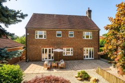 Images for Hurst Park, Midhurst, GU29