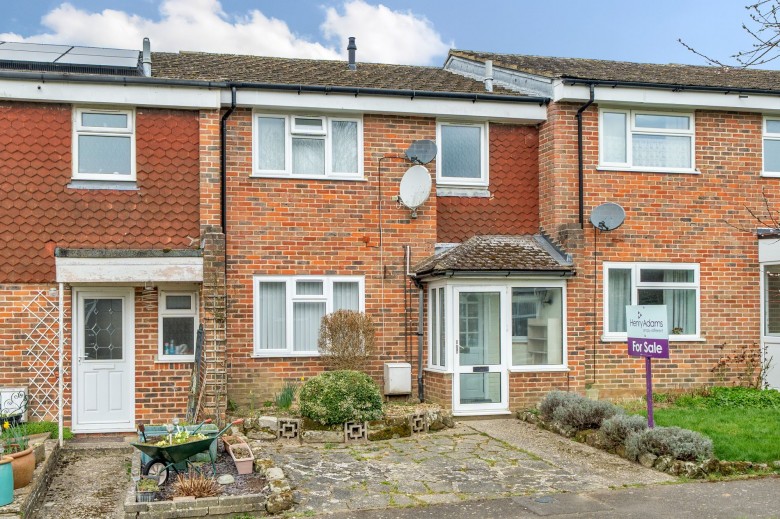Click the photo for more details of Willow Walk, Petworth, GU28