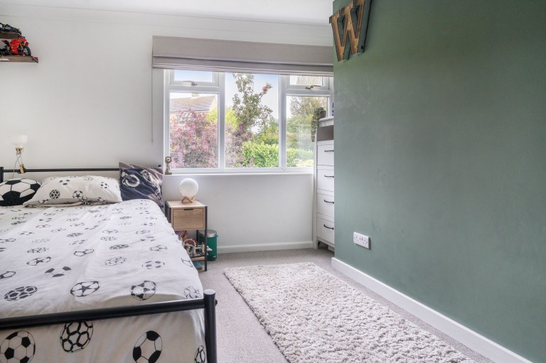 Images for The Harrows, Tillington, GU28