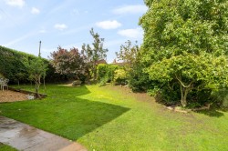 Images for The Harrows, Tillington, GU28