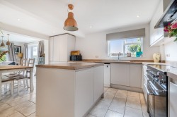 Images for The Harrows, Tillington, GU28
