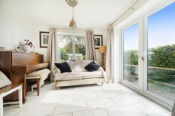 Images for The Harrows, Tillington, GU28