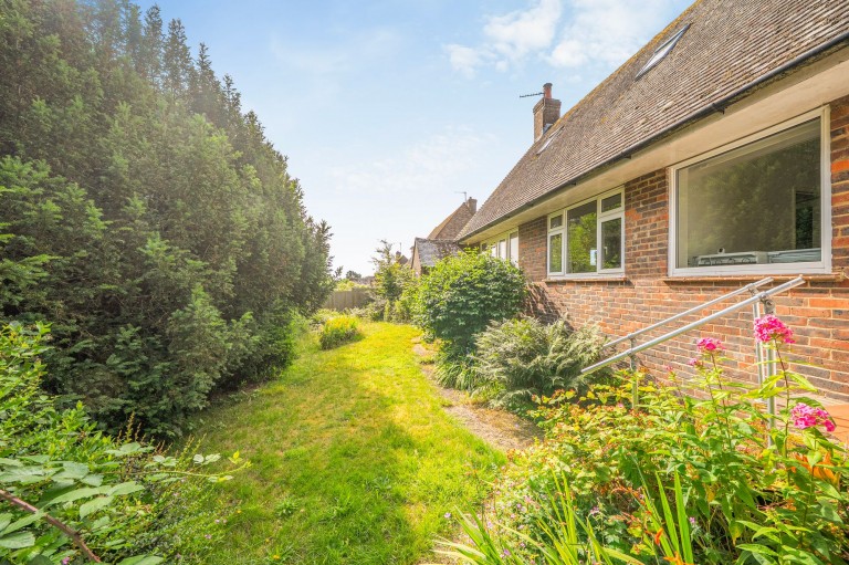Images for Heatherwood, Midhurst, GU29