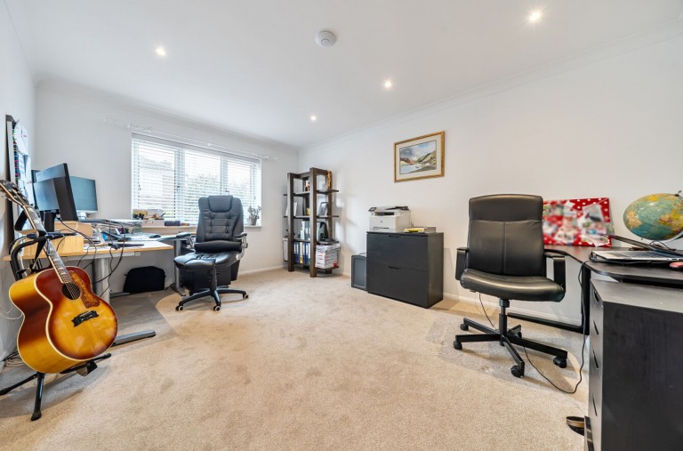 Images for Wychwood Walk, Craigweil, PO21