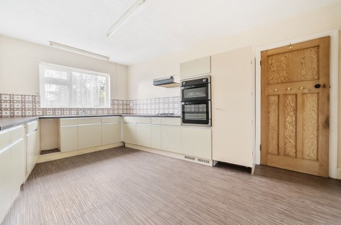 Click the photo for more details of Aldwick Road, Bognor Regis, PO21