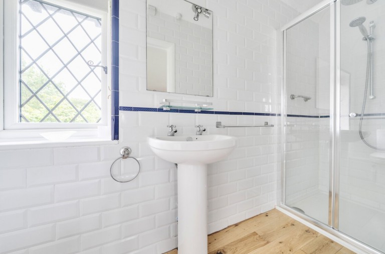 Images for 1 Fernhurst Gardens, Aldwick, PO21