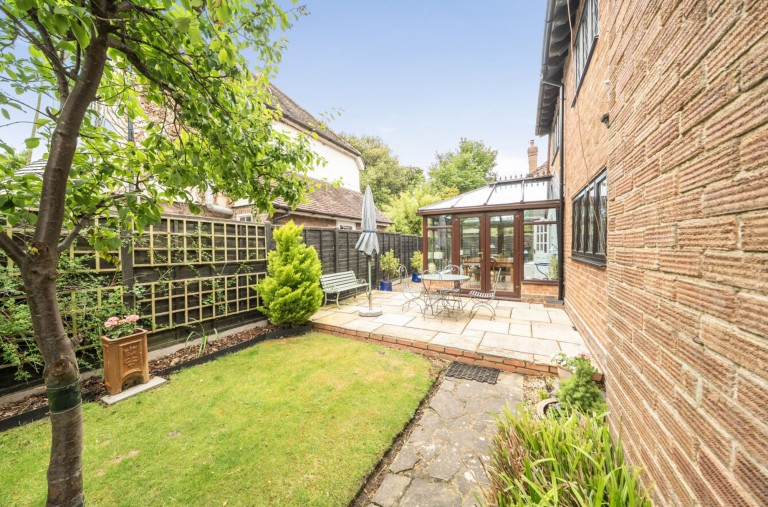Images for 1 Fernhurst Gardens, Aldwick, PO21