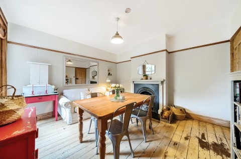 Click the photo for more details of Neville Road, Bognor Regis, PO22