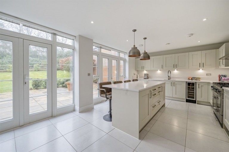 Images for Brackenwood, Midhurst, GU29