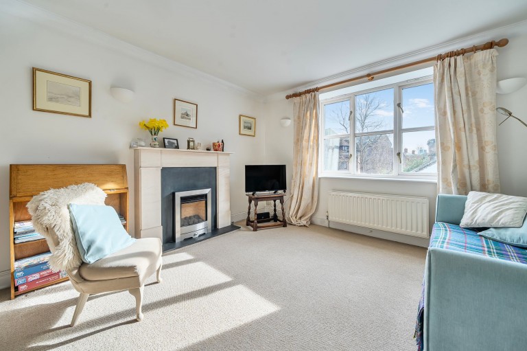 Images for The Rockeries, Midhurst, GU29