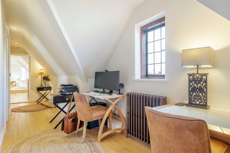 Images for Kings Drive, Midhurst, GU29
