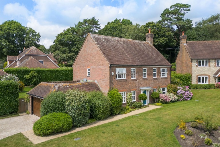 Images for Hurst Park, Midhurst, GU29