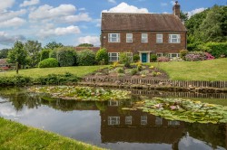 Images for Hurst Park, Midhurst, GU29