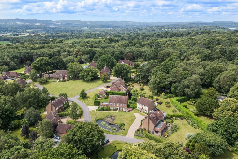 Images for Hurst Park, Midhurst, GU29