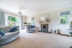 Images for Hurst Park, Midhurst, GU29