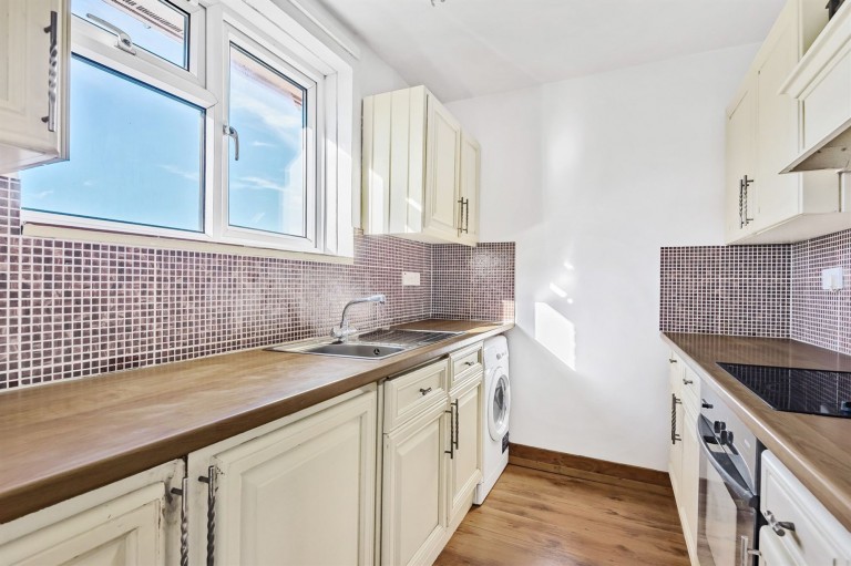 Images for New Road, Midhurst, GU29