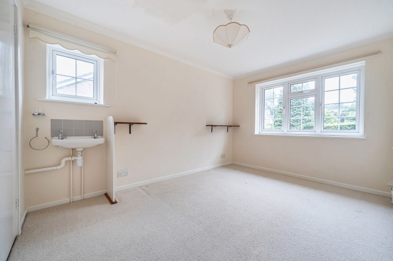 Images for Guillards Oak, Midhurst, GU29
