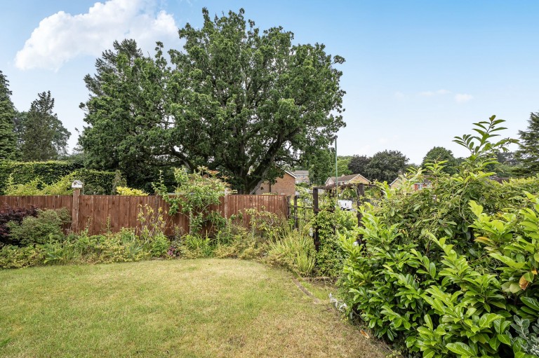 Images for Guillards Oak, Midhurst, GU29