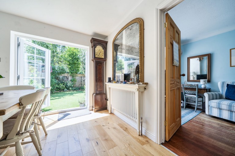 Images for Heathfield Close, Midhurst, GU29
