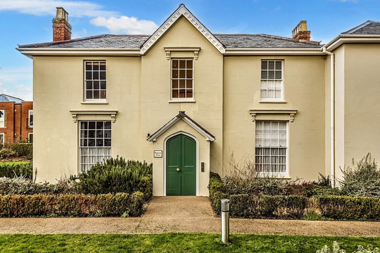 Click the photo for more details of St. Margarets Way, Regency House St. Margarets Way, GU29