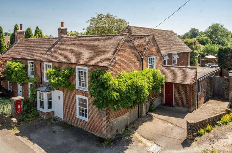Click the photo for more details of Post Office Lane, North Mundham, PO20