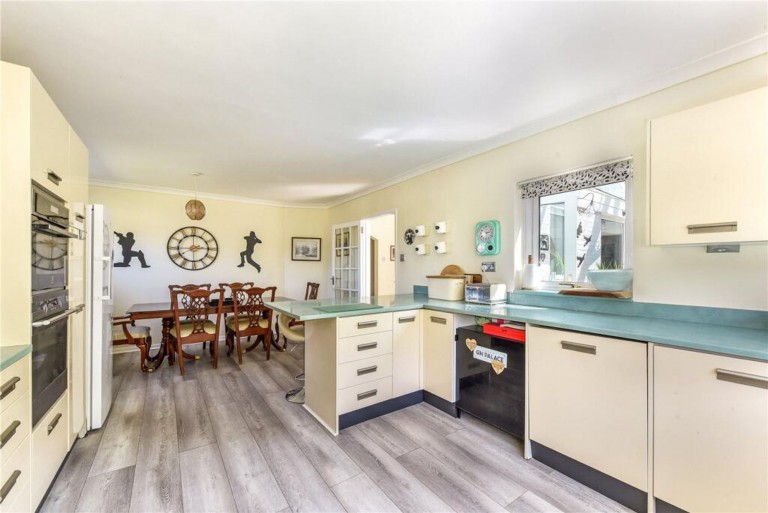 Images for Pulens Lane, Petersfield, GU31