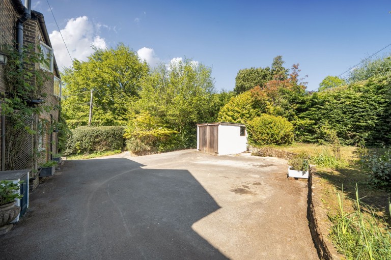 Images for Sandhills, Wormley, GU8