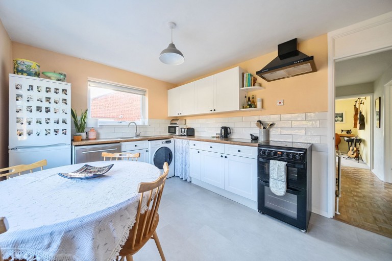 Images for Lion Lane, Haslemere, GU27