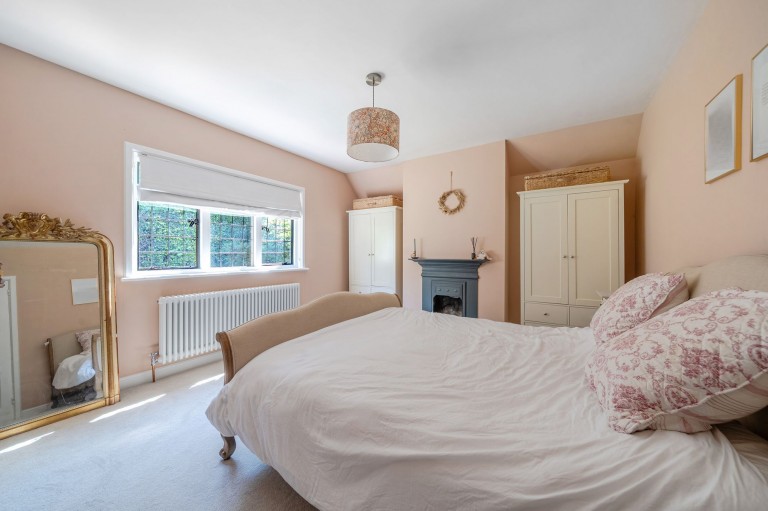 Images for Courts Mount Road, Haslemere, GU27