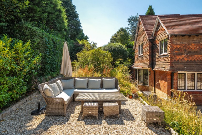 Images for Courts Mount Road, Haslemere, GU27