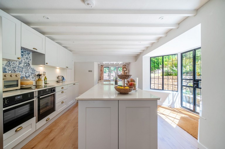 Images for Courts Mount Road, Haslemere, GU27