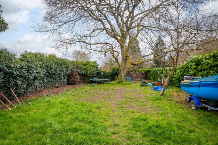 Images for Haslemere Road, Brook, GU8