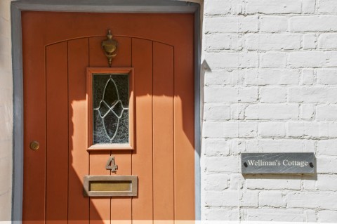Click the photo for more details of Sandrock, Haslemere, GU27
