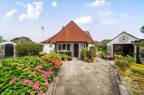 Click the photo for more details of Barn Road, East Wittering, PO20