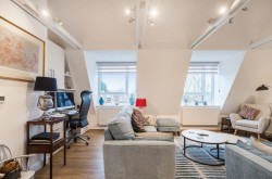 Images for College Street, Petersfield, GU31