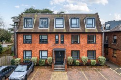 Images for College Street, Petersfield, GU31