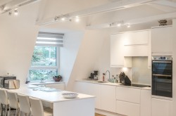 Images for College Street, Petersfield, GU31
