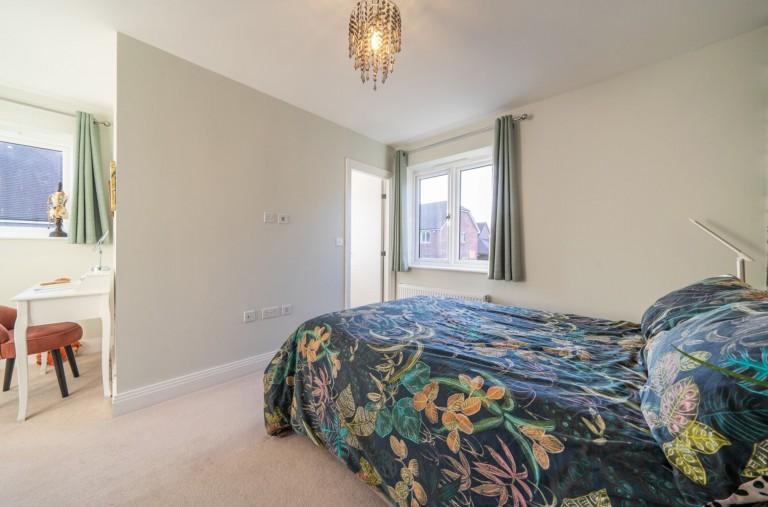 Images for Stroudfields, Petersfield, GU32