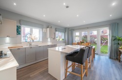 Images for Stroudfields, Petersfield, GU32