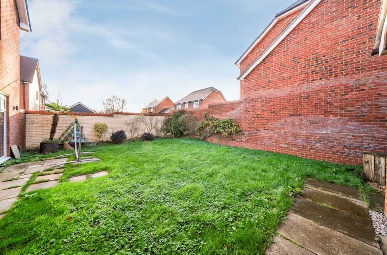 Images for Stroudfields, Petersfield, GU32