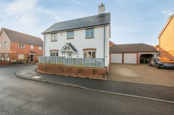 Images for Stroudfields, Petersfield, GU32