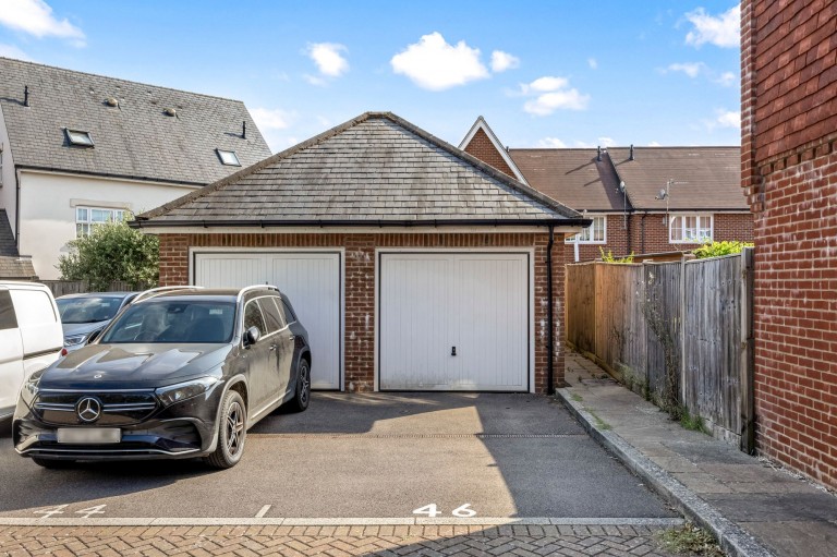 Images for Longhurst Avenue, Horsham, RH12