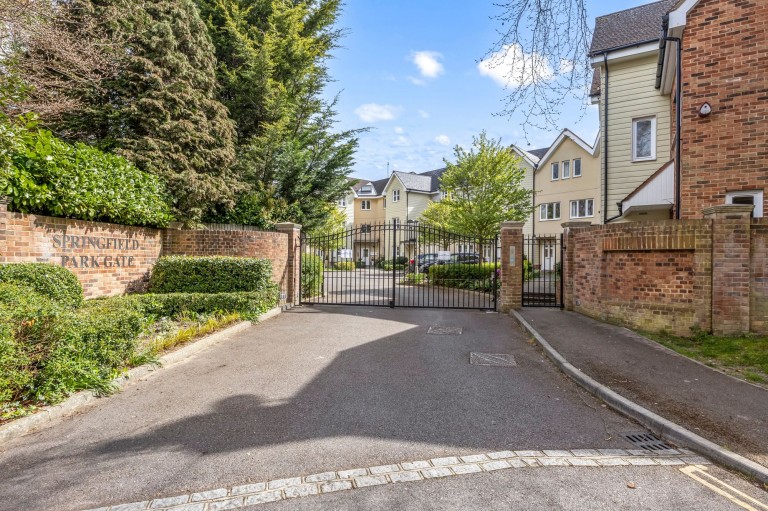 Images for Springfield Park Road, Horsham, RH12