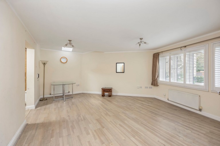 Images for Springfield Park Road, Horsham, RH12