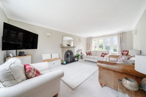 Click the photo for more details of New Barn, Kirdford, RH14